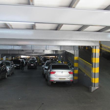 Hotel Moraes A 10 Minutos Da 25 De Marco,Bras,Bom Retiro,A 2 Minutos Do Mirante Sampa Sky E Pista De Skate Anhangabau ساو باولو المظهر الخارجي الصورة