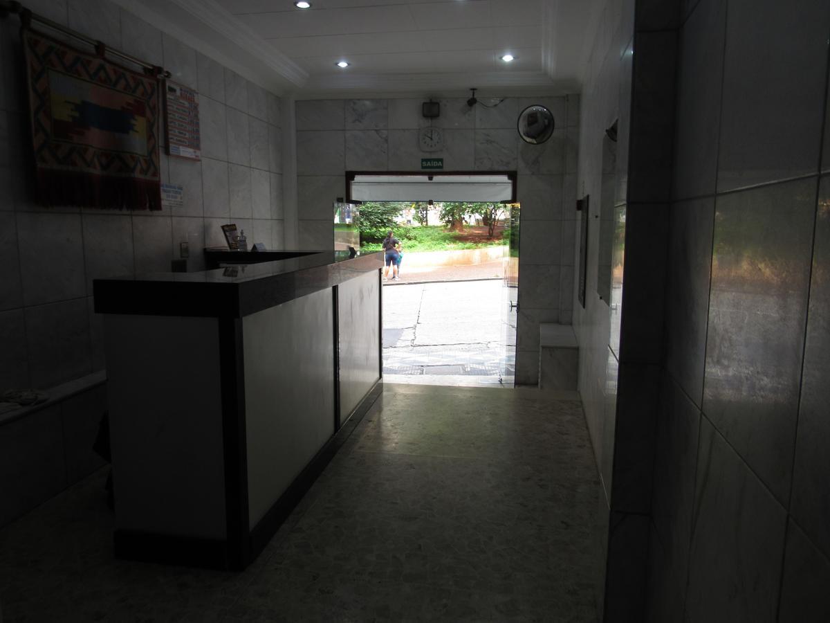 Hotel Moraes A 10 Minutos Da 25 De Marco,Bras,Bom Retiro,A 2 Minutos Do Mirante Sampa Sky E Pista De Skate Anhangabau ساو باولو المظهر الخارجي الصورة