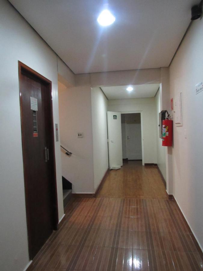Hotel Moraes A 10 Minutos Da 25 De Marco,Bras,Bom Retiro,A 2 Minutos Do Mirante Sampa Sky E Pista De Skate Anhangabau ساو باولو المظهر الخارجي الصورة